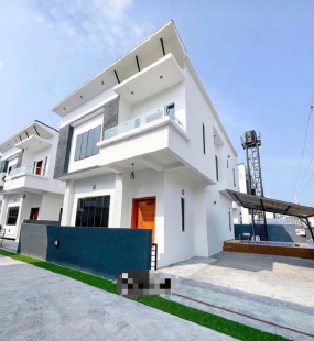 PARKVIEW MODERN HOUSE