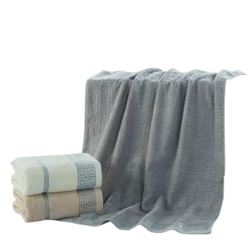2022 Hot Selling Bath Set Hotel Family Fashion And Comfortable Bath Towel