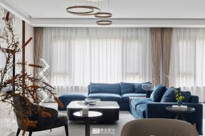 Cut out the complexity and simplify it, creating the beauty of low luxury and tranquility