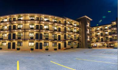 CLASSIC RESIDENTIAL APARTMENT